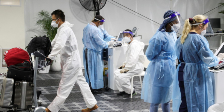 Identifican en EE.UU. el primer caso de la variante ómicron del coronavirus