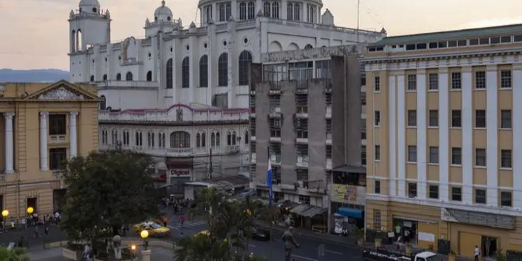 IDHUCA: Estado salvadoreño no protege la libertad de prensa