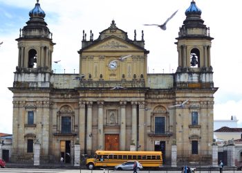 Iglesias Católicas celebran miércoles de ceniza dando inicio a la cuaresma