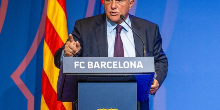 Imputan al FC Barcelona por cohecho en el caso de los pagos al vicepresidente de los árbitros