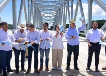 Inauguración del puente El Tule en Jutiapa: Arévalo subraya su relevancia para el comercio con El Salvador