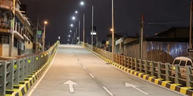 Inauguran nuevo paso a desnivel en zona 12 de la capital para mejorar flujo vehicular