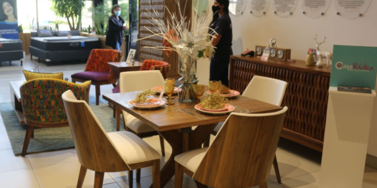 Inauguran plataforma para dinamizar la economí­a del sector maderero