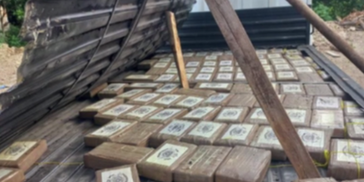 Incautan 100 Paquetes de Drogas Valorados en Q10 Millones en Huehuetenango