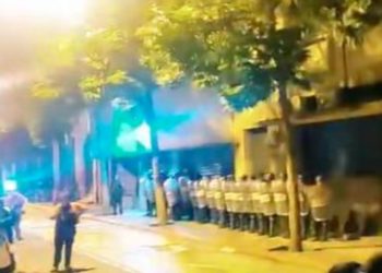 Incidente en las afueras del Congreso desata denuncias y debate de seguridad