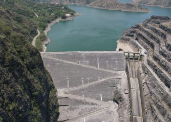 INDE solicita al Congreso aprobación de préstamo para llevar electricidad a 400 mil hogares rurales