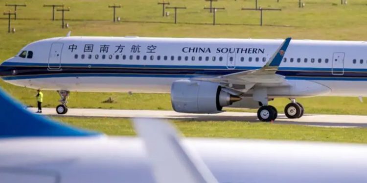 India y China acuerdan reanudar vuelos suspendidos en 2020