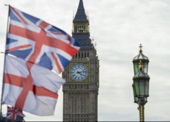 Inglaterra exime de cuarentena a viajeros de la UE y EE.UU. vacunados