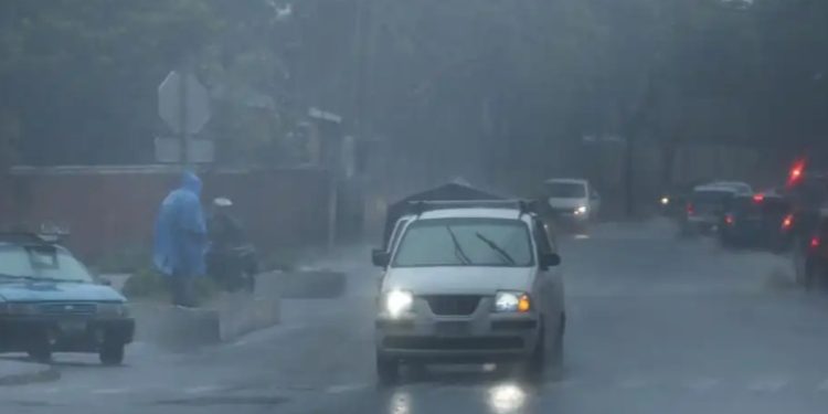 Ingreso de onda del Este traerá lluvias a gran parte del país a partir de hoy