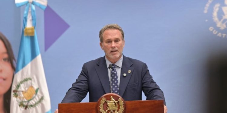 Inguat proyecta aumento del 20% en llegada de turistas salvadoreños durante agosto