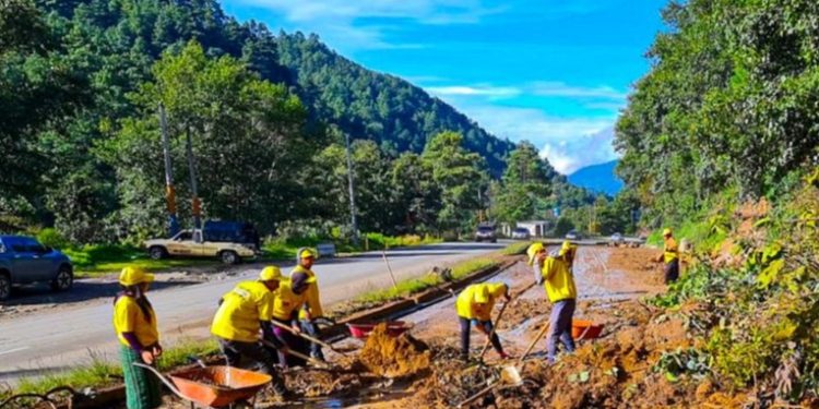 Inguat señala que el mal estado de las carreteras afecta el turismo, pero confía en mejoras para 2025