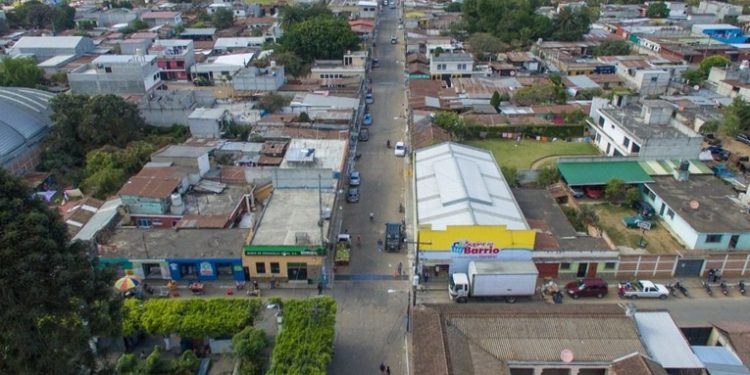 Inicia cierre municipio de Chimaltenango por incremento de casos COVID-19