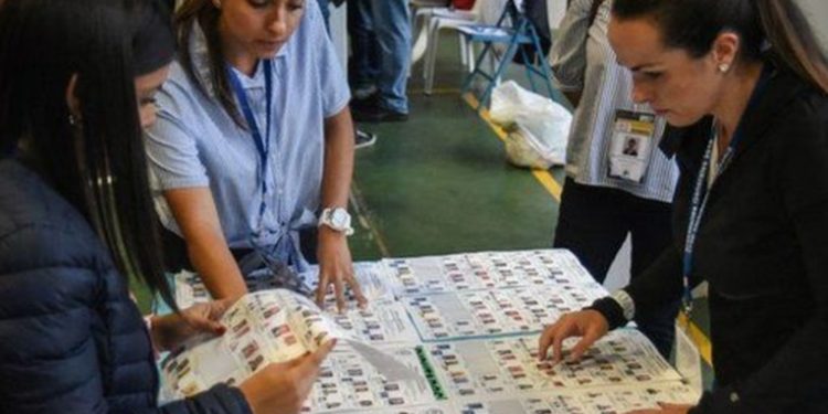 Inicia impresión de papeletas electorales luego de verificaciones