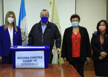 Inicia la distribución de 200 mil dosis de vacunas contra el Covid 19