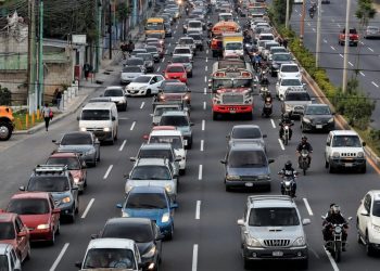 Inicio del ciclo escolar público pronostica caos vehicular en la ciudad
