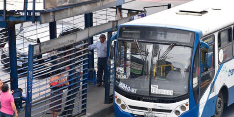 Inspeccionan aumento de pasaje en Transurbanos de zona 18