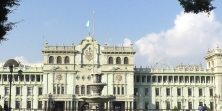 Instituciones cerrarán por asueto el próximo miércoles