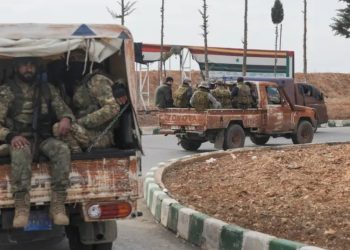 Insurgentes sirios anuncian su entrada en Damasco