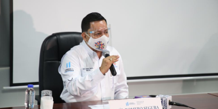 Interpelación contra ministro Raúl Romero no pudo avanzar