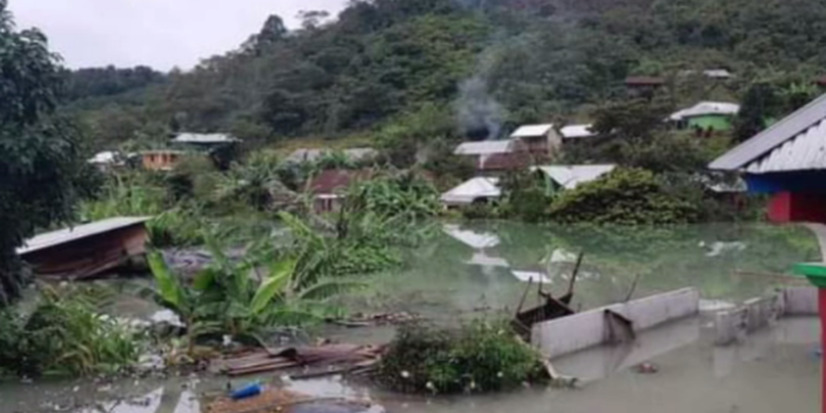 Inundaciones afectan a la aldea Yulwitz en Barrillas, Huehuetenango tras intensas lluvias