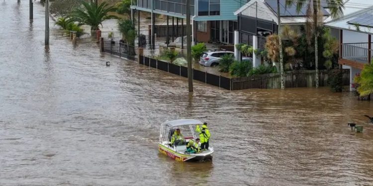Inundaciones en Australia dejan 50.000 personas aisladas