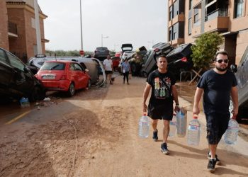 Inundaciones en Valencia movilizan a la cancillería guatemalteca en auxilio de compatriotas