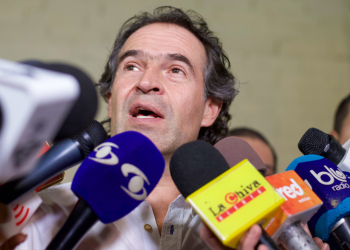 Investigan en Colombia un presunto plan para asesinar al excandidato presidencial 'Fico' Gutiérrez