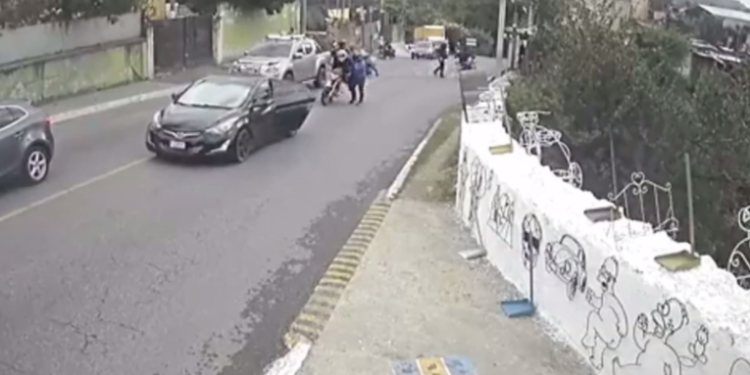 Investigan posible relación en dos ataques armados