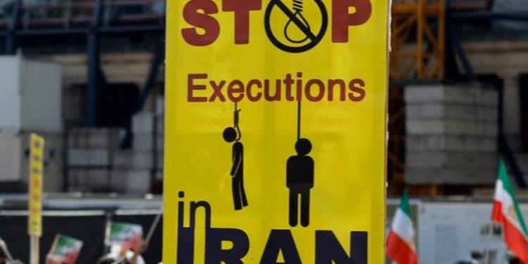 Irán ejecuta a más de 10 personas cada semana en promedio, según la ONU