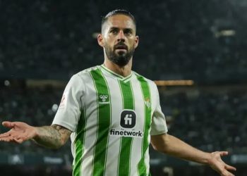 Isco sufre una fractura en el peroné izquierdo y podría pasar por el quirófano