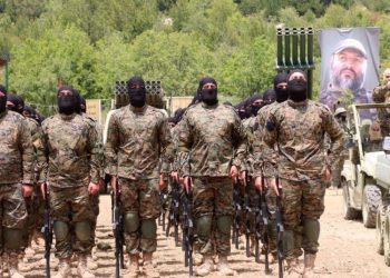 Israel ataca un centro de mando de Hezbolá en el sur del Líbano