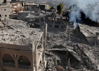 Israel intensifica bombardeos en el Líbano