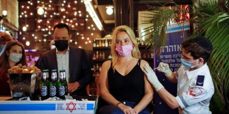 Israel preocupado por variante Delta