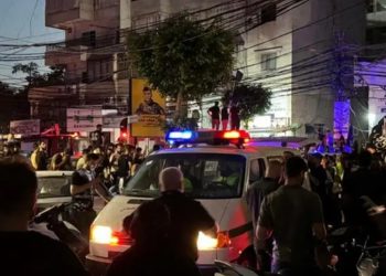 Israel realiza bombardeo 'selectivo' en suburbio de Beirut