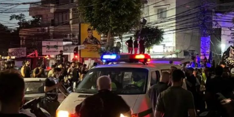 Israel realiza bombardeo 'selectivo' en suburbio de Beirut