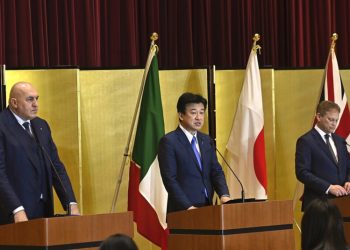 Japón, Reino Unido e Italia crearán una empresa para desarrollar un caza conjunto