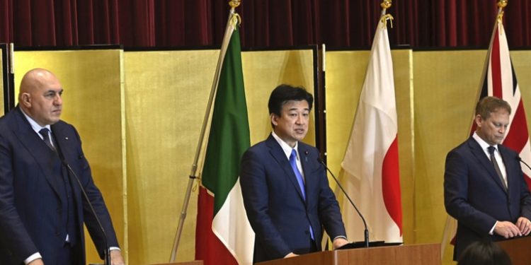 Japón, Reino Unido e Italia crearán una empresa para desarrollar un caza conjunto