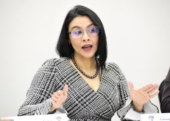 Jefes de bloque convocados a sesión extraordinaria por la presidenta del CongresoÂ Shirley Rivera