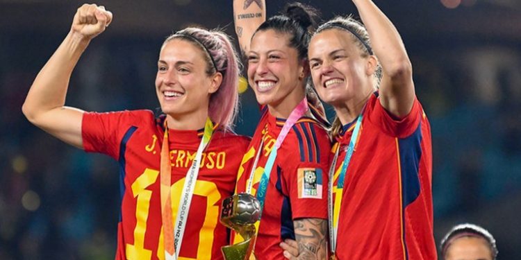 Jenni Hermoso: Sufrimos más de la cuenta en un momento histórico