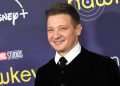 Jeremy Renner publica un video de su recuperación desde el hospital