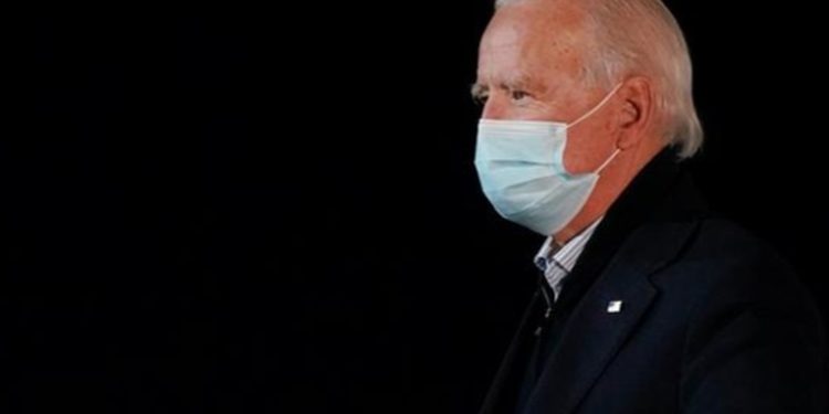 Joe Biden da positivo por COVID-19 con sí­ntomas 'muy leves'