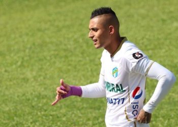 Jorge Aparicio se despide del club de toda su vida