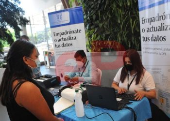 Jornada de empadronamiento continua en diferentes puntos del paí­s