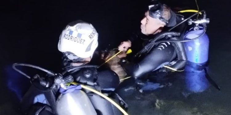 Joven de 15 años muere al sumergirse en aguas del Lago de Atitlán