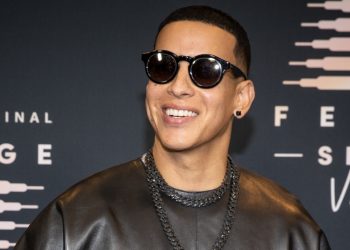 Joven de 18 años realizó estafa millonaria con venta de entradas al recital de Daddy Yankee y ahora la busca Interpol