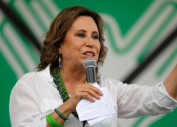 Juez niega solicitud a Sandra Torres para viajar a Panajachel, Monterrico y Escuintla