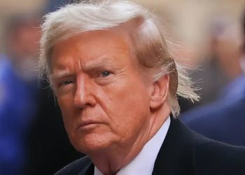 Juez pospone posible anulación a condena contra Trump