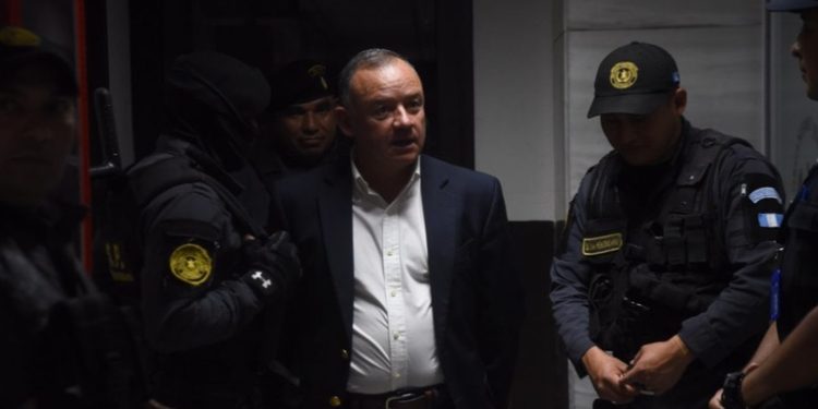 Jueza declara falta de mérito en favor del ex ministro de gobernación Napoleón Barrientos