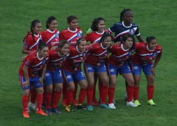 Jugadoras de Xelajú MC denuncian acoso por parte de su Director Técnico