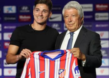 Julián Alvarez: 'Cuando llegué al Atlético me puso muy feliz que la gente siguiera tanto mi vuelo'